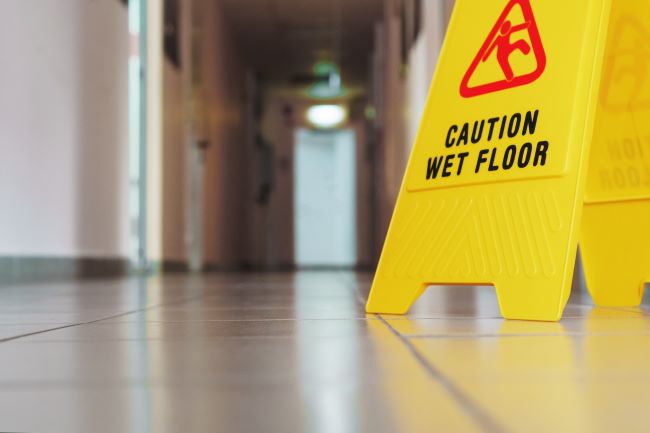 Slip risk with wet floors